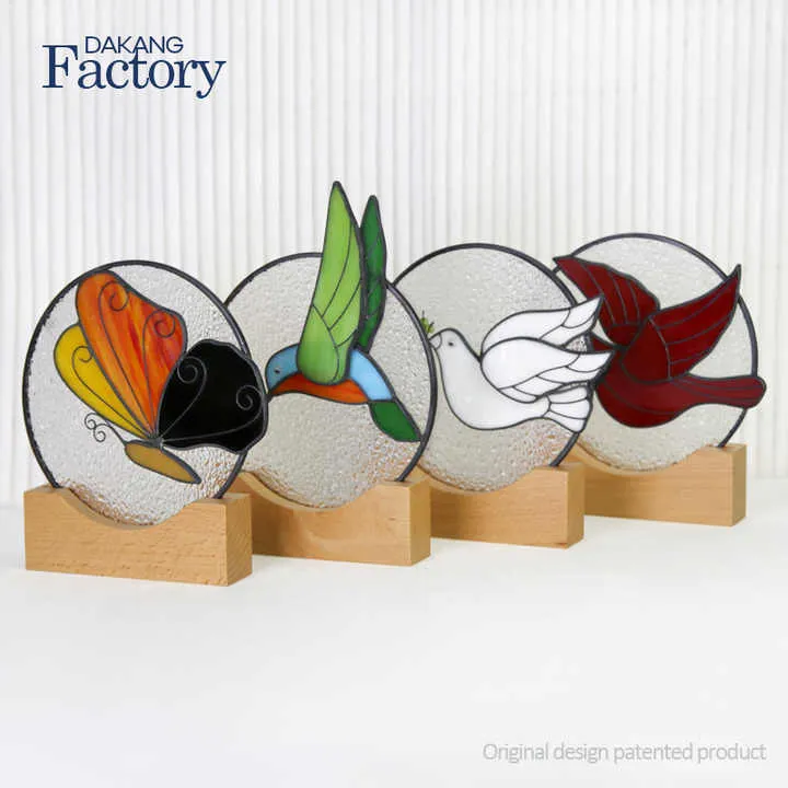 زجاج ملون خشبي على شكل طيور - Wooden Stained Glass Birds