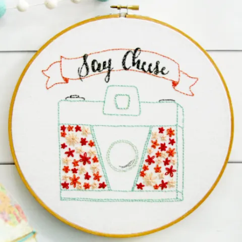 Say Cheese - Retro Floral Camera Embroidery PDF Pattern